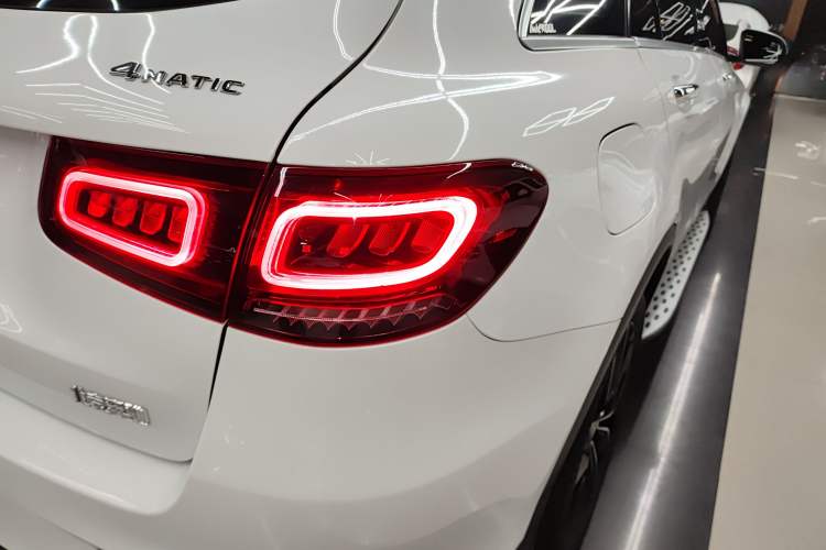 Used Mercedes-Benz GLC 2022 Second Facelift GLC 260 L 4MATIC Luxury Edition Right Rear Taillight