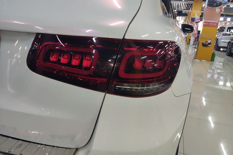 Used Mercedes-Benz GLC 2022 Facelift GLC 260 L 4MATIC Luxury Edition Right Rear Taillight