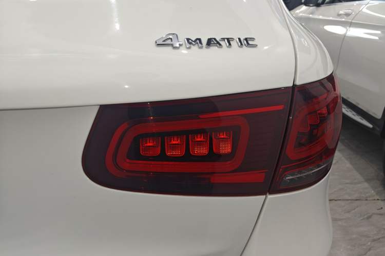 Used Mercedes-Benz GLC 2022 Second Facelift GLC 260 L 4MATIC Dynamic Edition Right Rear Taillight