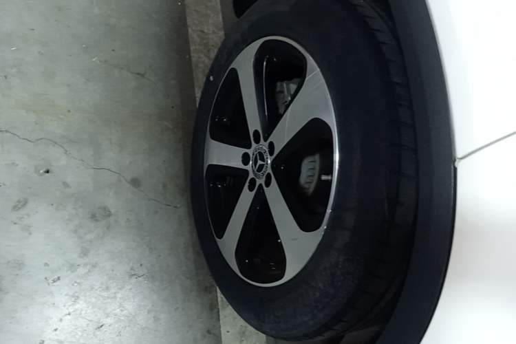 Used Mercedes-Benz GLC 2022 Facelifted GLC 260 L 4MATIC Dynamic Edition Right Rear Wheel Hub