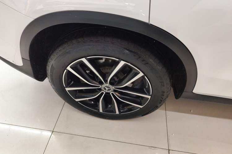 Used Mercedes-Benz GLC 2022 GLC 260 L 4MATIC Luxury Model Right Rear Wheel Hub