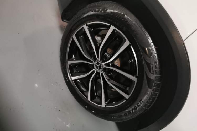 Used Mercedes-Benz GLC 2022 Refreshed GLC 300 L 4MATIC Dynamic Edition Right Rear Wheel Hub