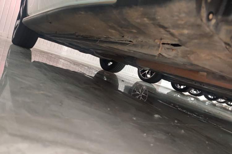Used Mercedes-Benz GLC 2022 Refreshed GLC 300 L 4MATIC Dynamic Edition Prestige Version Right Side Sill