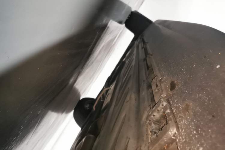Used Mercedes-Benz GLC 2022 Refreshed GLC 300 L 4MATIC Dynamic Edition Right Side Sill