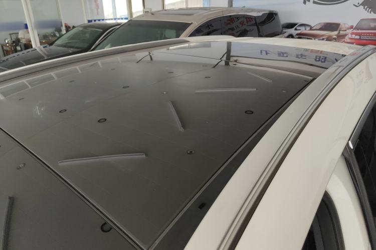 Used Mercedes-Benz GLC 2022 GLC 260 L 4MATIC Luxury Model Roof
