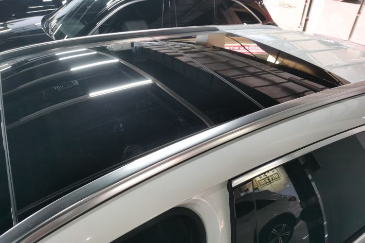 Used Mercedes-Benz GLC 2022 Facelift GLC 260 L 4MATIC Luxury Edition Roof