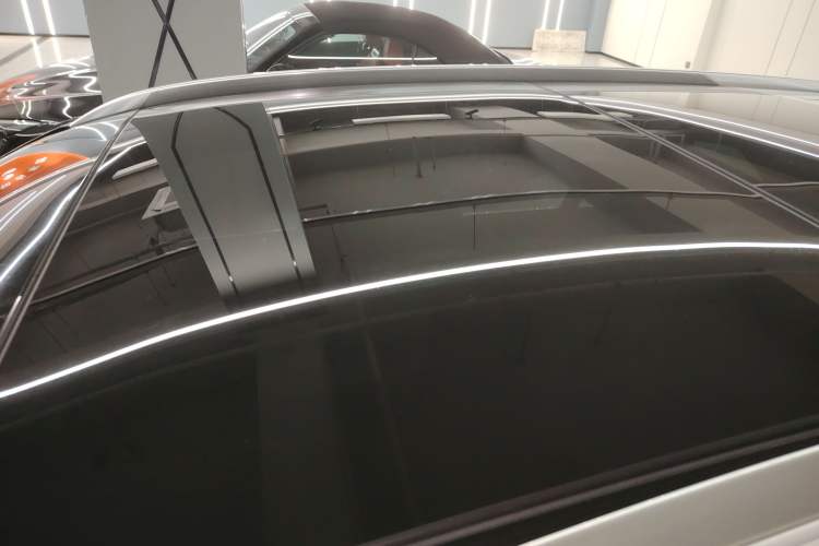 Used Mercedes-Benz GLC 2022 GLC 300 L 4MATIC Dynamic Model Roof
