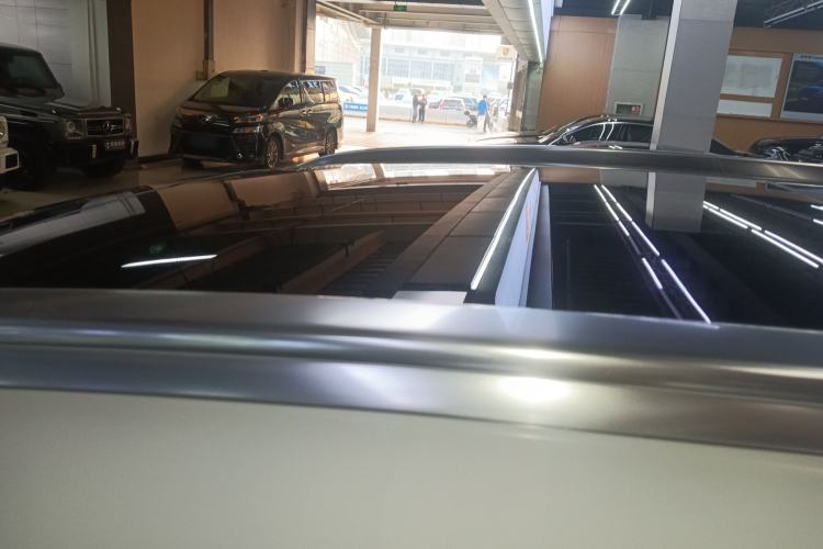 Used Mercedes-Benz GLC 2022 GLC 300 L 4MATIC Dynamic Edition Prestige Model Roof