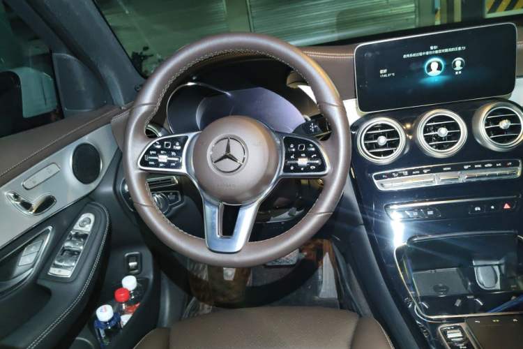 Used Mercedes-Benz GLC 2022 Facelifted GLC 260 L 4MATIC Dynamic Edition Steering Wheel