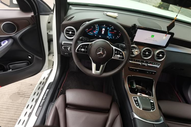 Used Mercedes-Benz GLC 2022 Refreshed GLC 300 L 4MATIC Dynamic Edition Prestige Version Steering Wheel