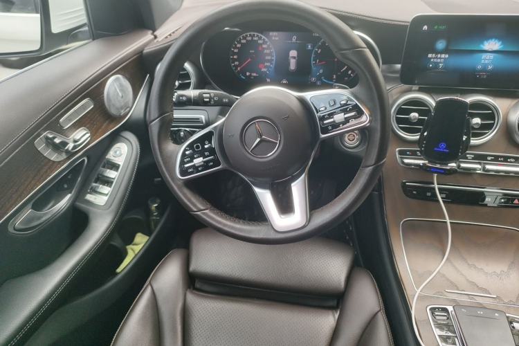 Used Mercedes-Benz GLC 2022 GLC 300 L 4MATIC Dynamic Edition Prestige Model Steering Wheel