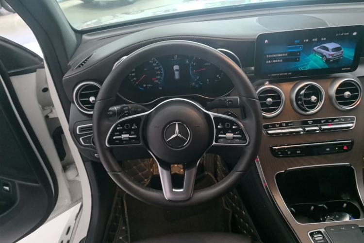 Used Mercedes-Benz GLC 2022 GLC 300 L 4MATIC Dynamic Edition Prestige Model Steering Wheel