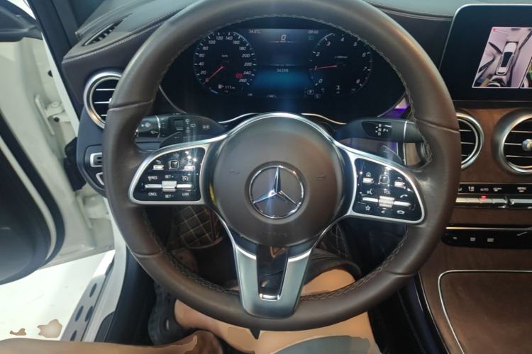 Used Mercedes-Benz GLC 2022 Refreshed GLC 300 L 4MATIC Dynamic Edition Steering Wheel