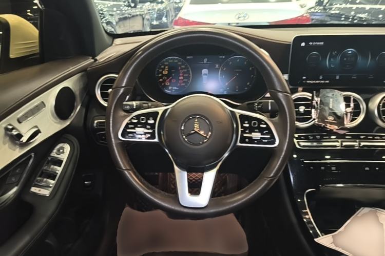 Used Mercedes-Benz GLC 2022 Facelifted GLC 260 L 4MATIC Dynamic Edition Steering Wheel