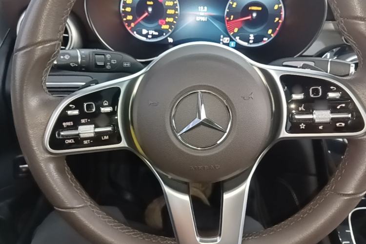 Used Mercedes-Benz GLC 2022 GLC 260 L 4MATIC Dynamic Edition Steering Wheel