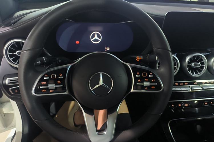 Used Mercedes-Benz GLC 2022 GLC 260 L 4MATIC Dynamic Edition Steering Wheel