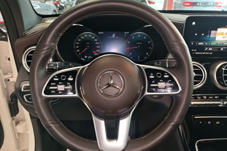 Used Mercedes-Benz GLC 2022 Facelifted GLC 260 L 4MATIC Dynamic Edition Steering Wheel