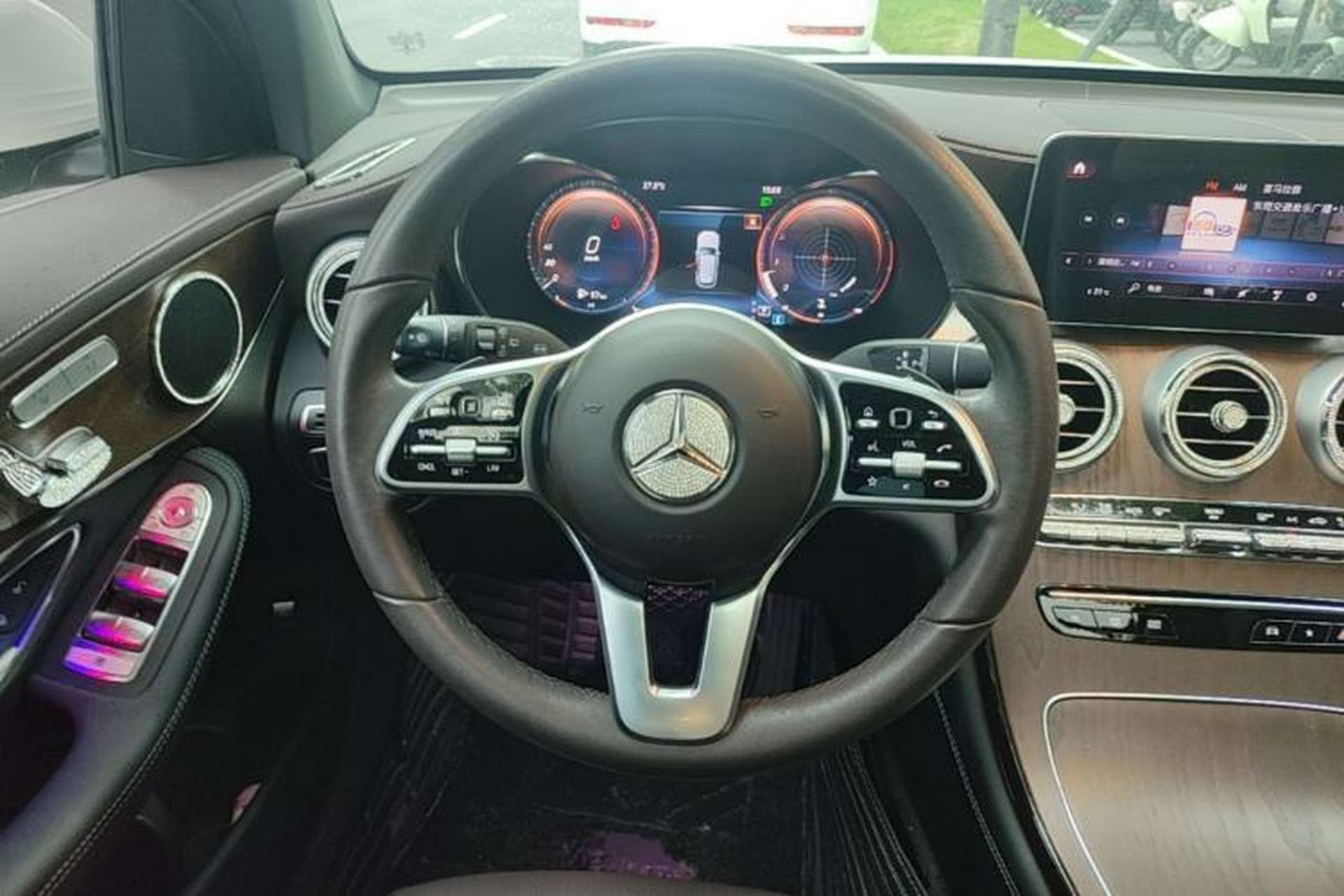Used Mercedes-Benz GLC 2022 GLC 300 L 4MATIC Dynamic Edition Prestige Model Steering Wheel