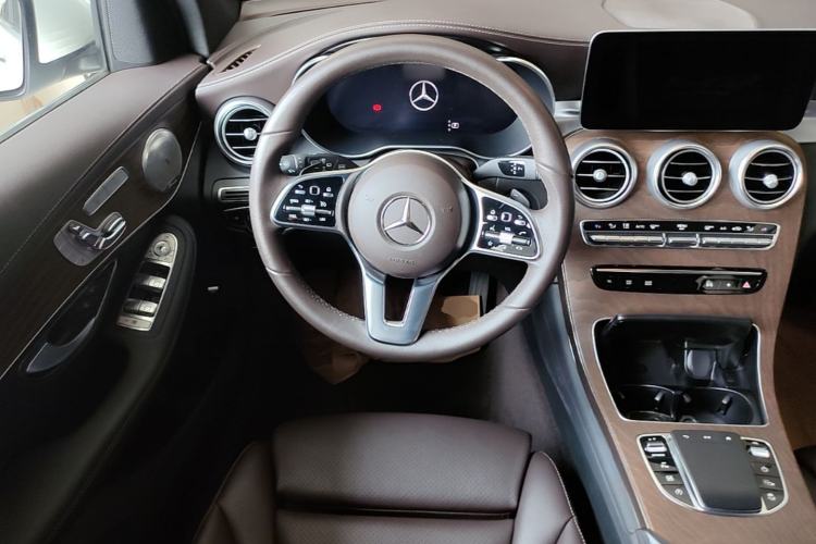 Used Mercedes-Benz GLC 2022 Refreshed GLC 300 L 4MATIC Dynamic Edition Prestige Version Steering Wheel
