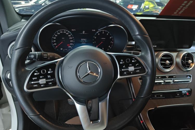 Used Mercedes-Benz GLC 2022 Refreshed GLC 300 L 4MATIC Dynamic Edition Prestige Version Steering Wheel