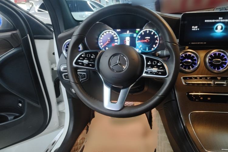 Used Mercedes-Benz GLC 2022 GLC 300 L 4MATIC Luxury Model Steering Wheel