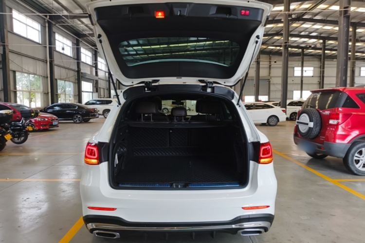 Used Mercedes-Benz GLC 2022 Refreshed GLC 300 L 4MATIC Dynamic Edition Prestige Version Trunk