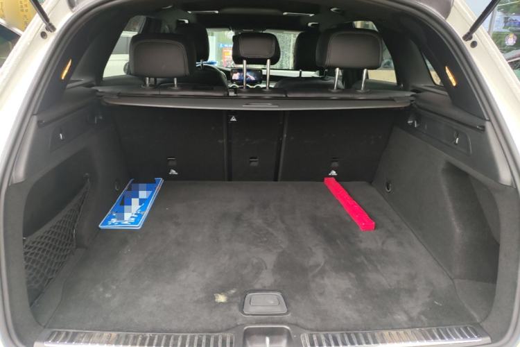 Used Mercedes-Benz GLC 2022 Refreshed GLC 300 L 4MATIC Dynamic Edition Trunk