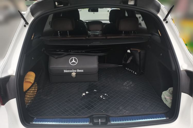 Used Mercedes-Benz GLC 2022 GLC 300 L 4MATIC Dynamic Edition Prestige Model Trunk