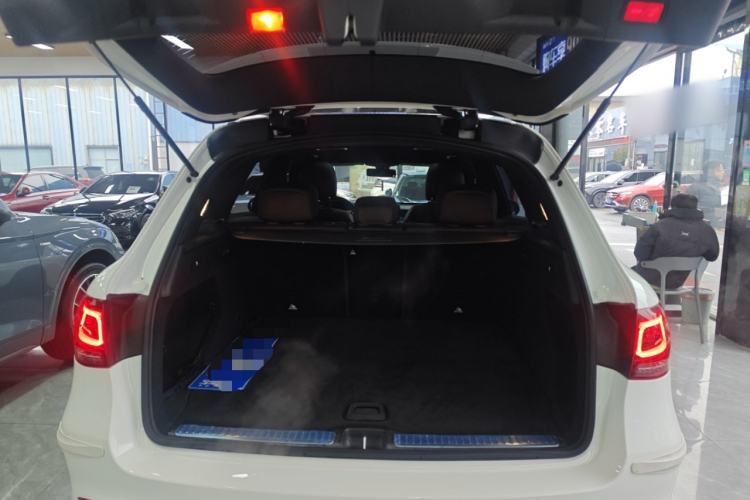 Used Mercedes-Benz GLC 2022 Facelifted GLC 260 L 4MATIC Dynamic Edition Trunk