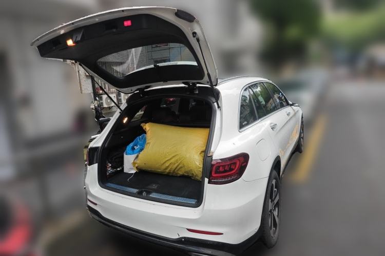 Used Mercedes-Benz GLC 2022 Facelifted GLC 260 L 4MATIC Dynamic Edition Trunk
