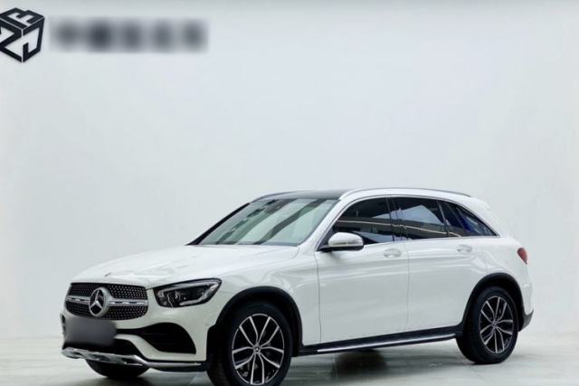 Ojetý Mercedes-Benz GLC 2022 Refreshed GLC 300 L 4MATIC Dynamic Edition
