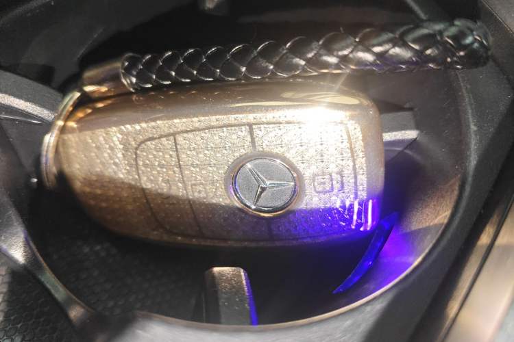 Used Mercedes-Benz GLC 2022 Refreshed GLC 300 L 4MATIC Dynamic Edition Prestige Version Vehicle Key