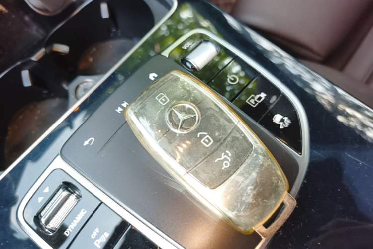 Used Mercedes-Benz GLC 2022 Facelifted GLC 260 L 4MATIC Dynamic Edition Vehicle Key