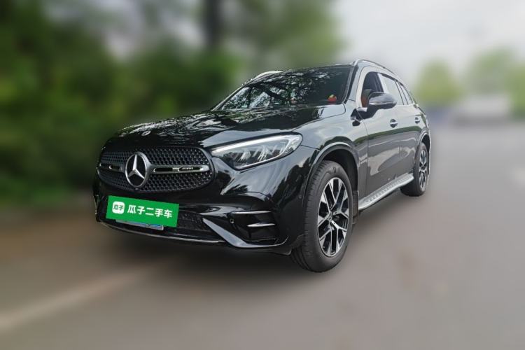 Used Mercedes-Benz GLC 2023 GLC 260 L 4MATIC Luxury 7-Seater Guazi used car, China used car export, Used car for sale, Used  cars, Cheapest cars for sale