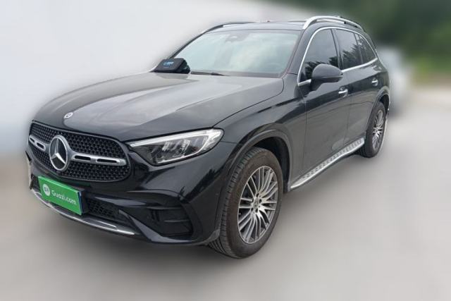 Ojetý Mercedes-Benz GLC 2023 GLC 300 L 4MATIC Dynamic Edition 5-seater