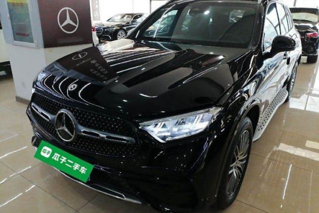 Ojetý Mercedes-Benz GLC 2023 GLC 300 L 4MATIC Dynamic 7-Seater