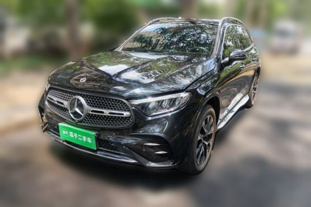 Used Mercedes-Benz GLC 2023 Facelift GLC 260 L 4MATIC Luxury Version 5 Seats