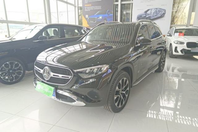 Used Mercedes-Benz GLC 2023 GLC 260 L 4MATIC Dynamic Edition 5-seater