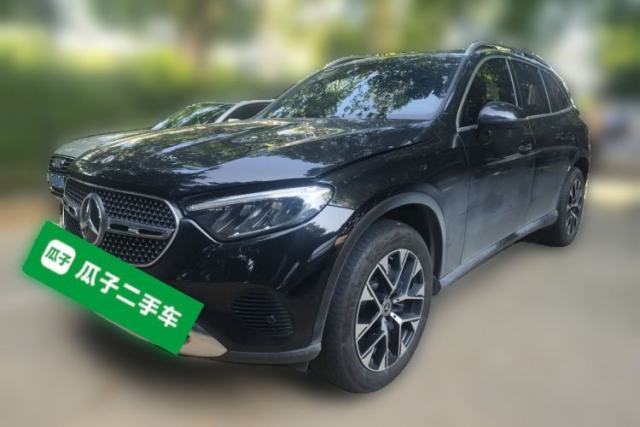 Używany Mercedes-Benz GLC 2023 GLC 260 L 4MATIC Dynamic Edition 5-seater