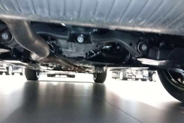 Used Mercedes-Benz GLC 2023 GLC 300 L 4MATIC Luxury 7-Seater Chassis Rear