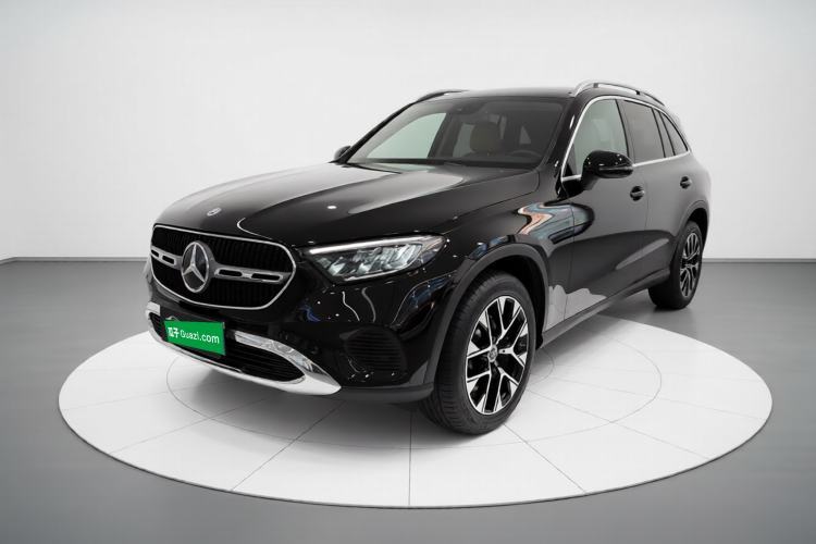 Ojetý Mercedes-Benz GLC 2023 Facelift GLC 260 L 4MATIC Dynamic Version 5 Seats Guazi used car, China used car export, Used car for sale, Used cars, Cheapest cars for sale