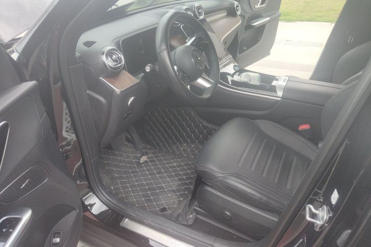 Used Mercedes-Benz GLC 2023 GLC 300 L 4MATIC Dynamic Edition 5-seater Driver Seat
