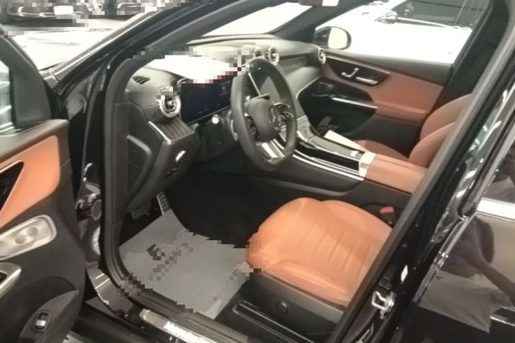Used Mercedes-Benz GLC 2023 GLC 300 L 4MATIC Luxury 7-Seater Driver Seat