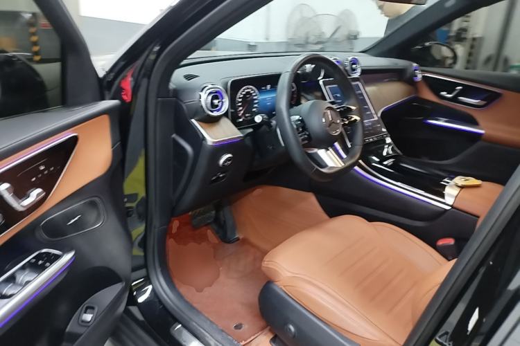 Used Mercedes-Benz GLC 2023 GLC 300 L 4MATIC Dynamic Edition 5-seater Driver Seat