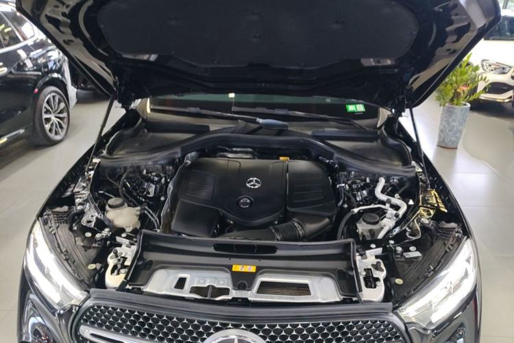 Used Mercedes-Benz GLC 2023 GLC 300 L 4MATIC Dynamic 7-Seater Engine Bay