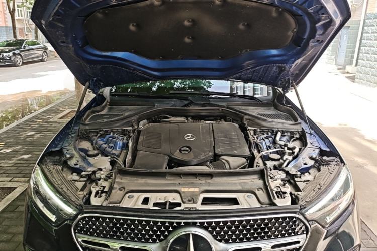 Used Mercedes-Benz GLC 2023 GLC 260 L 4MATIC Dynamic Edition 7-seater Engine Bay
