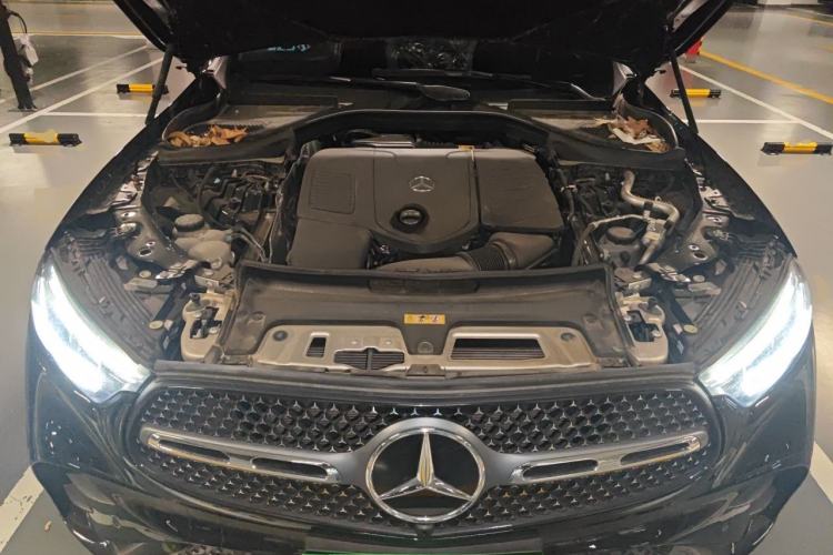 Used Mercedes-Benz GLC 2023 GLC 260 L 4MATIC Luxury 7-Seater Engine Bay