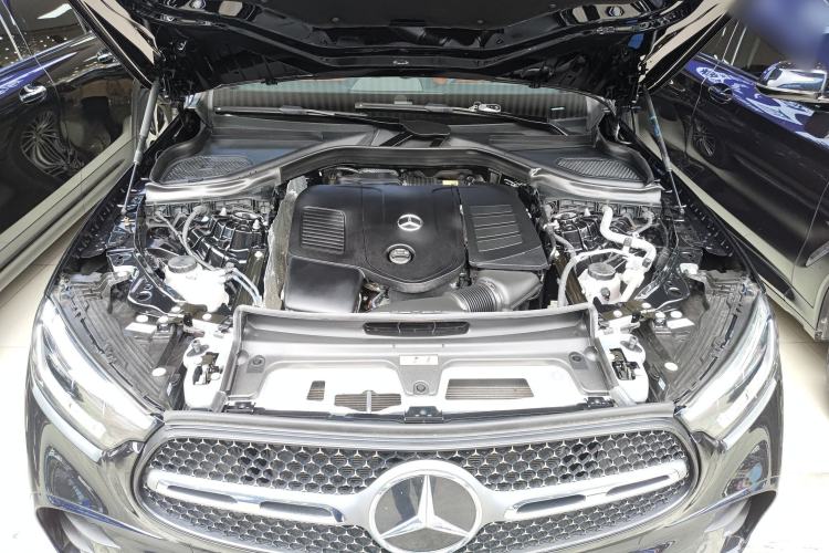 Used Mercedes-Benz GLC 2023 GLC 300 L 4MATIC Dynamic 7-Seater Engine Bay