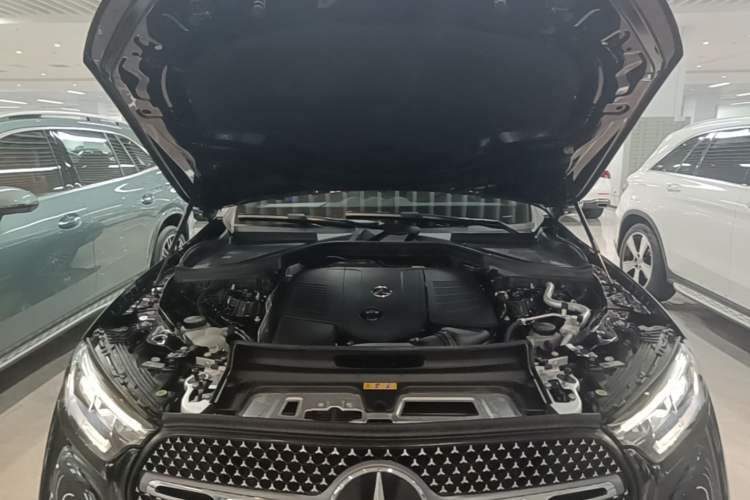 Used Mercedes-Benz GLC 2023 GLC 300 L 4MATIC Dynamic Edition 5-seater Engine Bay