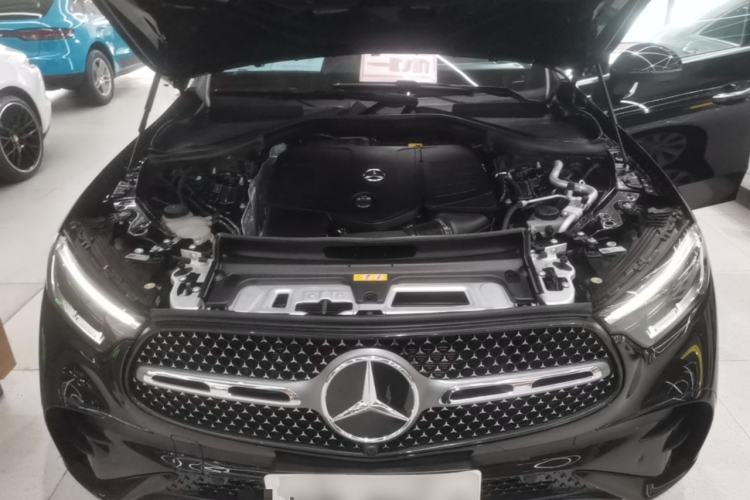 Used Mercedes-Benz GLC 2023 GLC 260 L 4MATIC Luxury Model 5 Seats Engine Bay
